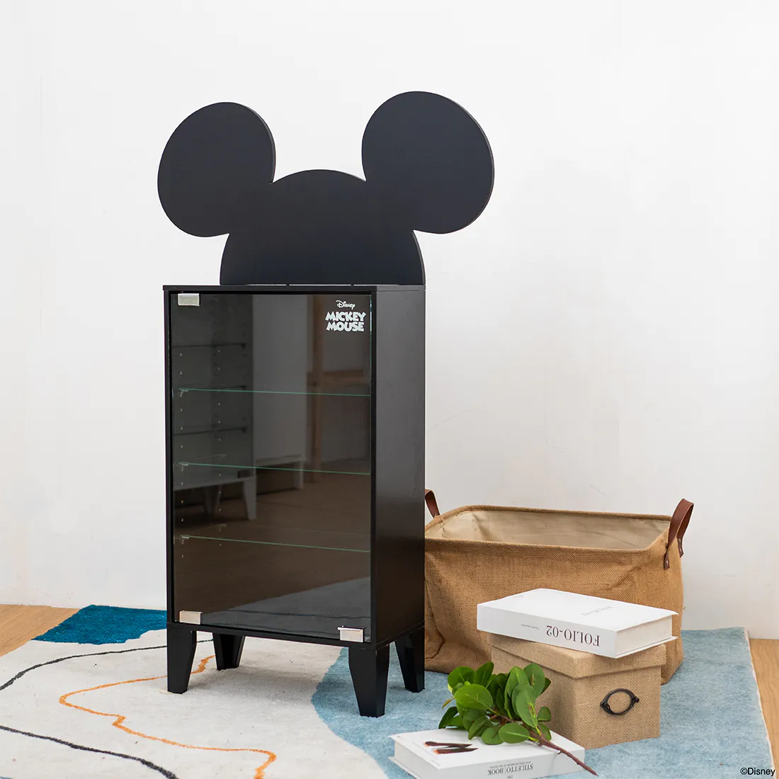 ตู้โชว์บานเปิดกระจก DISNEY รุ่น MICKEY/65T สีดำ 06
