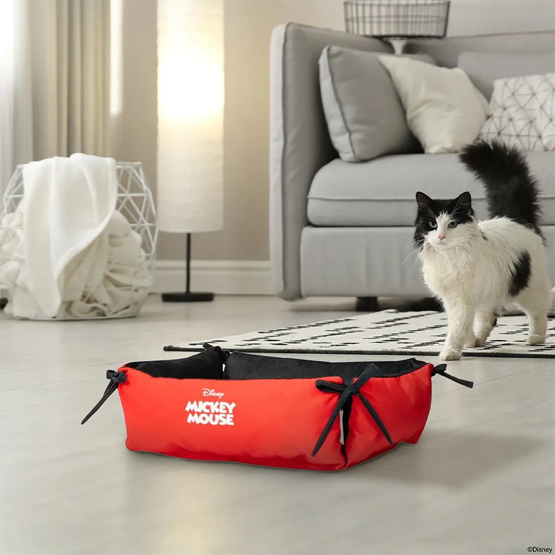 เบาะสัตว์เลี้ยง DISNEY รุ่น MICKEY PET CUSHION-S สีแดง-ดำ 1