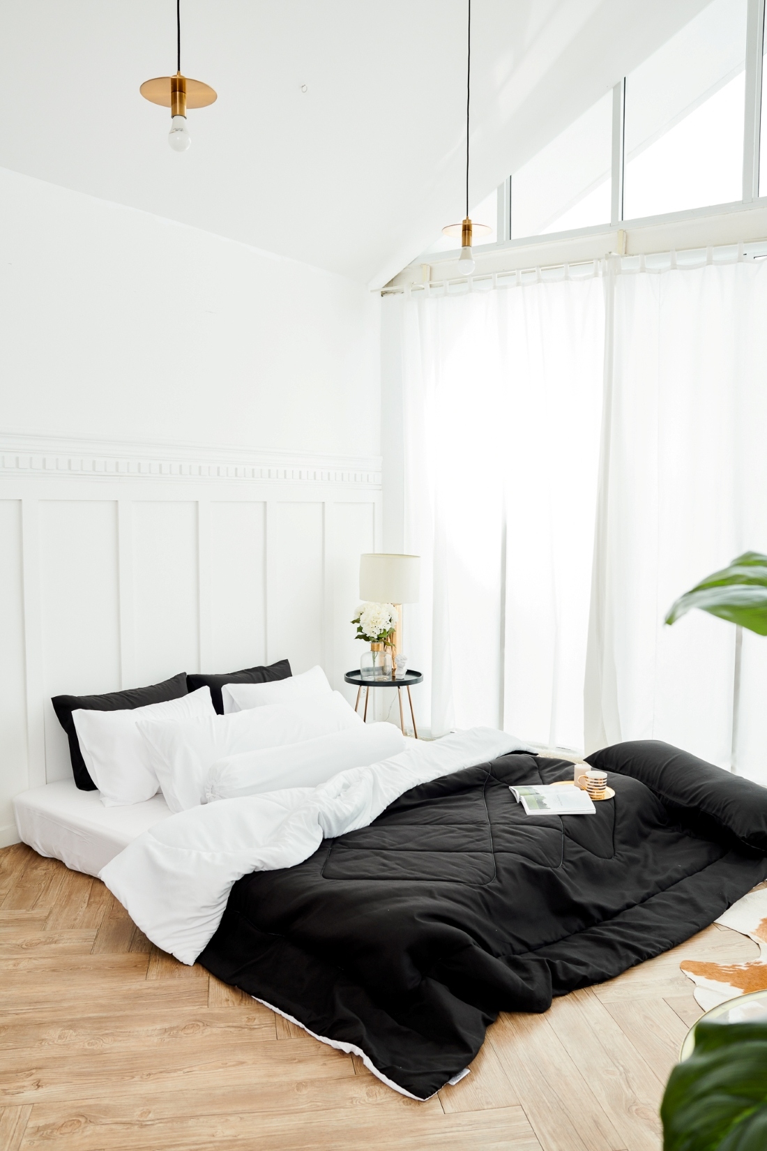 SANTA BEDDING ผ้านวมขนาด 5 ฟุต สี ขาว / ดำ แบบทูโทน 04