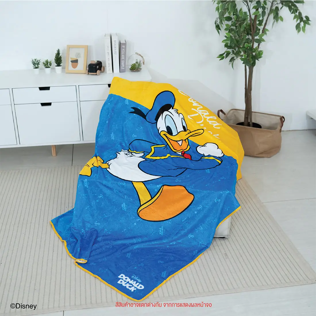 ผ้าคลุมเตียง 3.5 ฟุต DISNEY รุ่น MICKEY-DONALD DUCK/01 สีน้ำเงิน/เหลือง 01