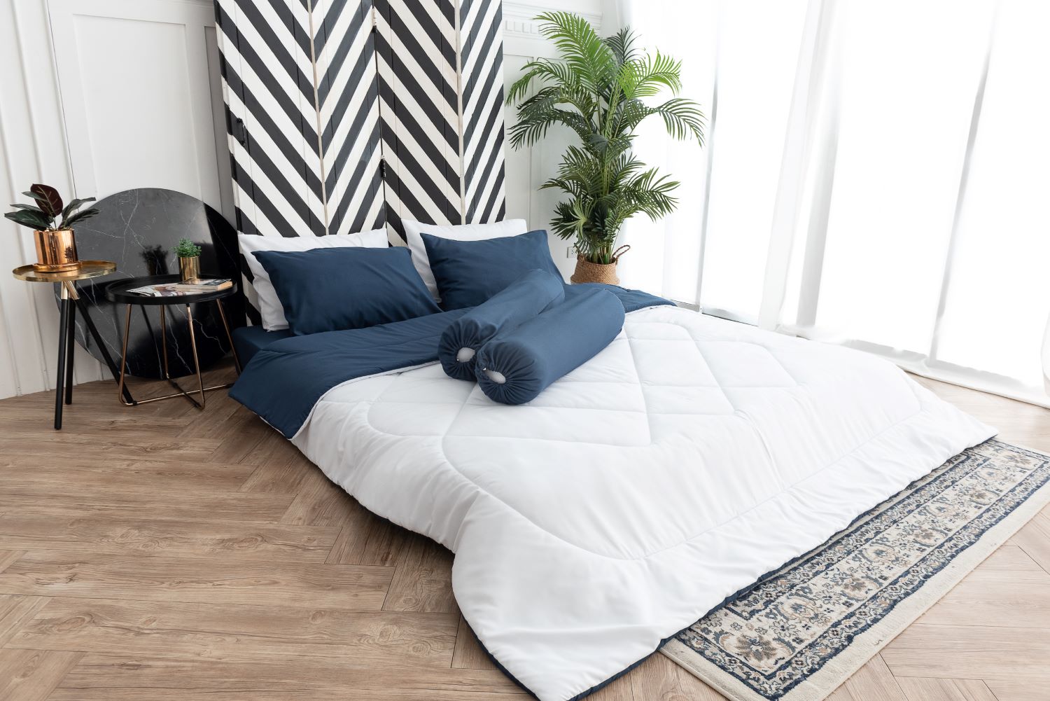 SANTA BEDDING SET ผ้าปู+ผ้าห่มนวม 6 ฟุต สี กรม-ขาว/กรม02