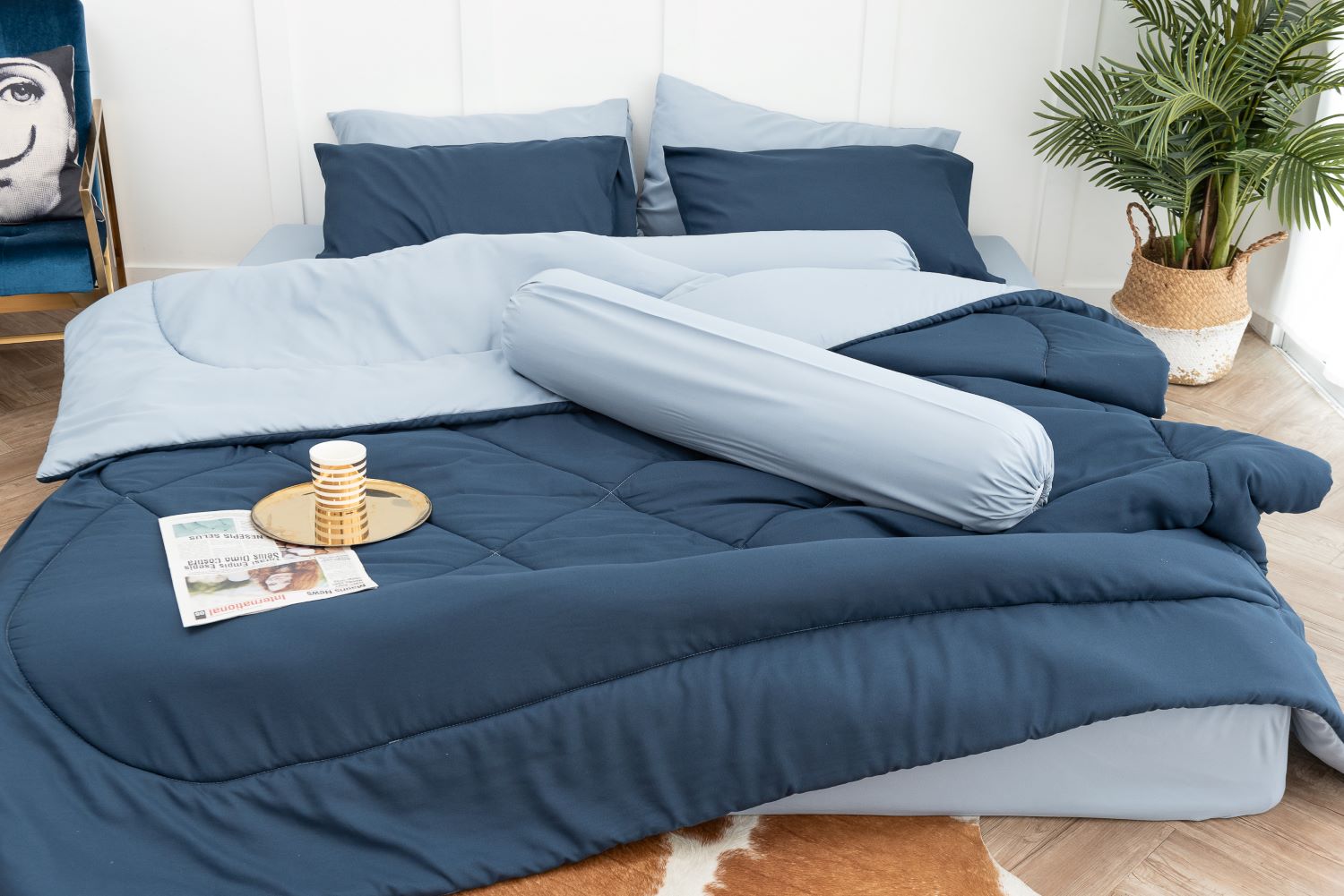 SANTA BEDDING SET ผ้าปู+ผ้าห่มนวม 6 ฟุต สีฟ้า -กรม/ฟ้า 01
